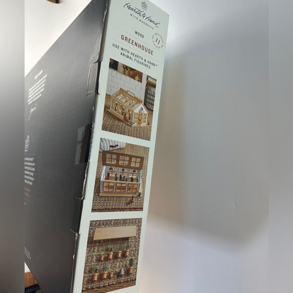 Hearth and hand by magnolia greenhouse dollhouse - Picture 3 of 7